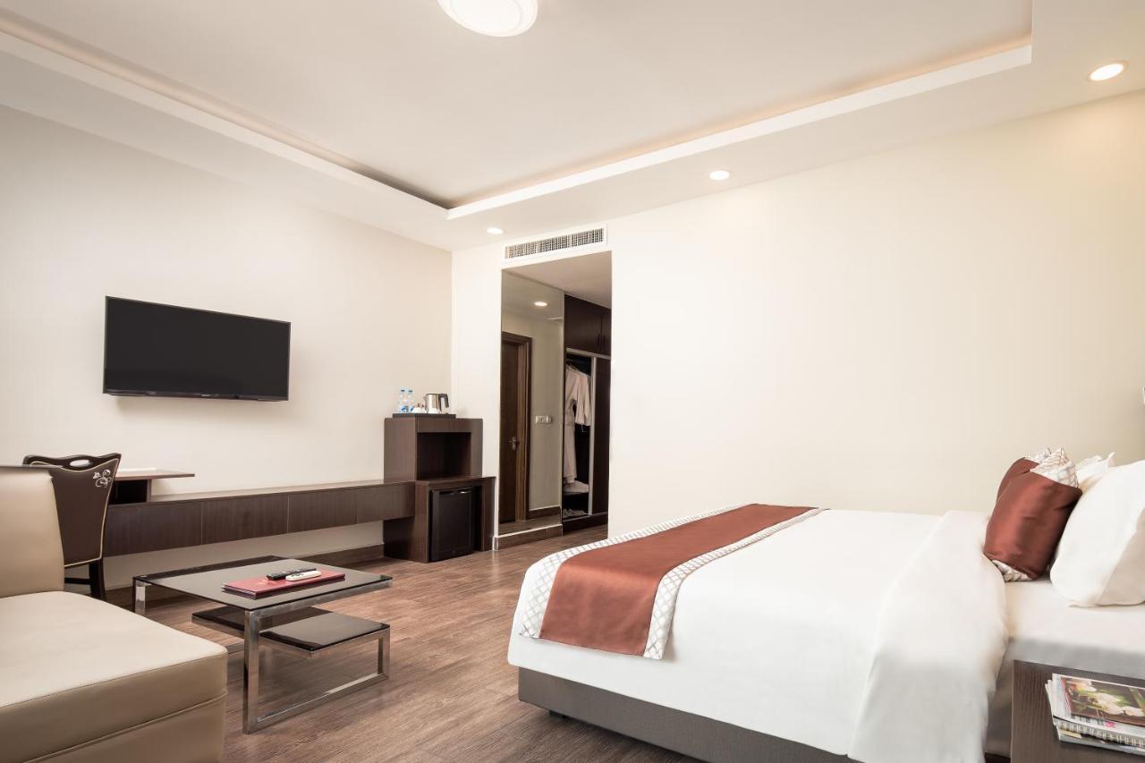 Hm Grand Hotel