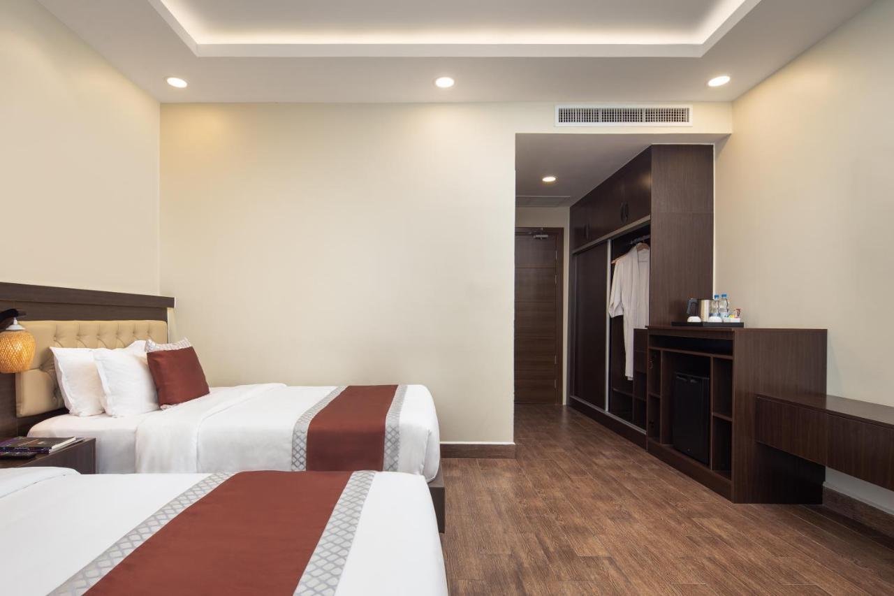 Hotel Hm Grand 4*