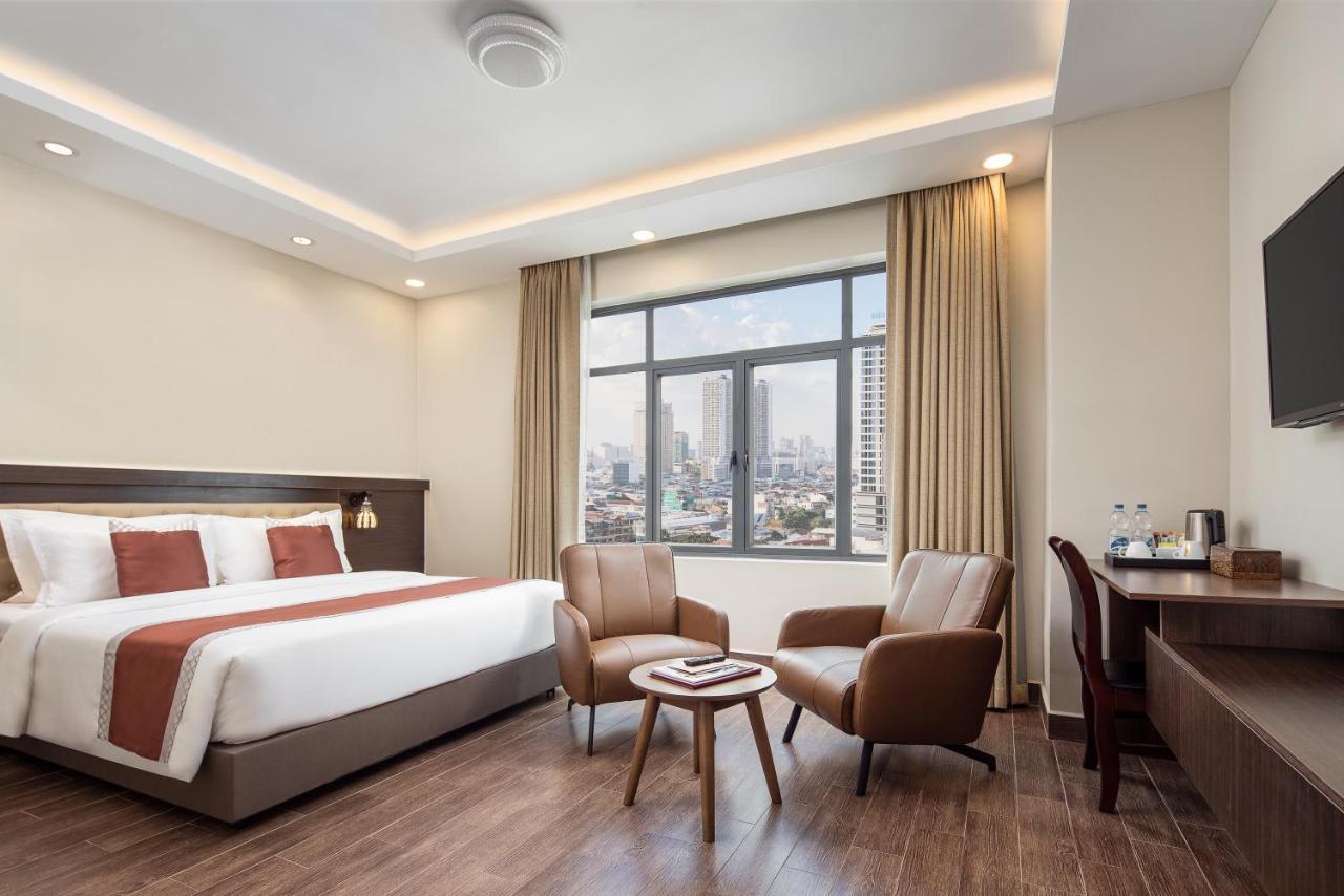 Hotel Hm Grand 4*