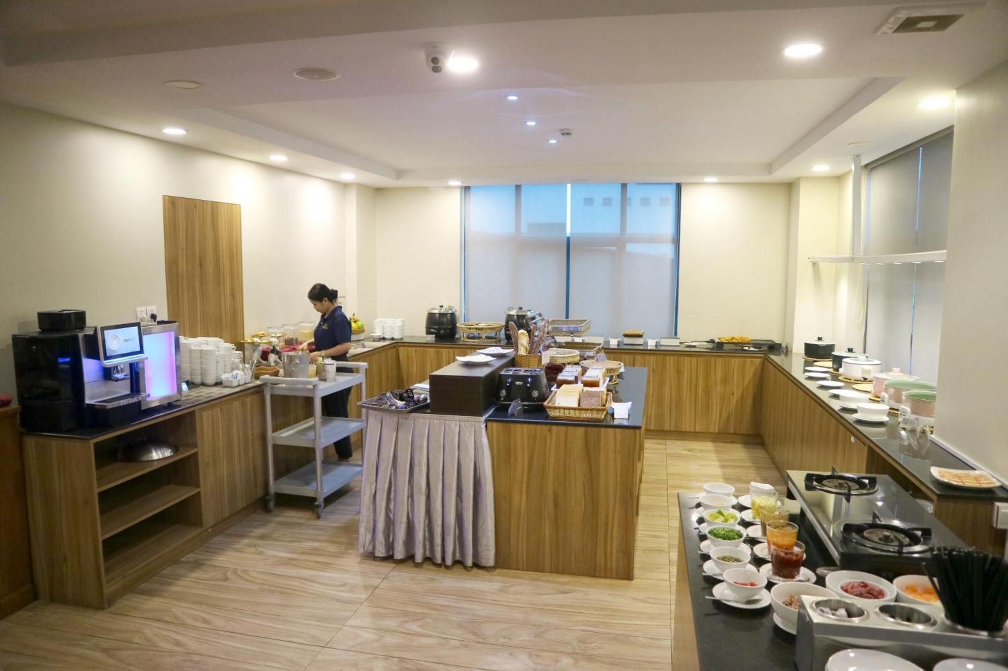 Hm Grand Phnom Penh
