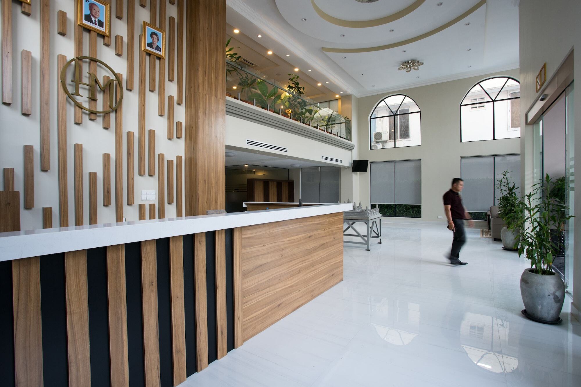 Hm Grand Hotel 4*